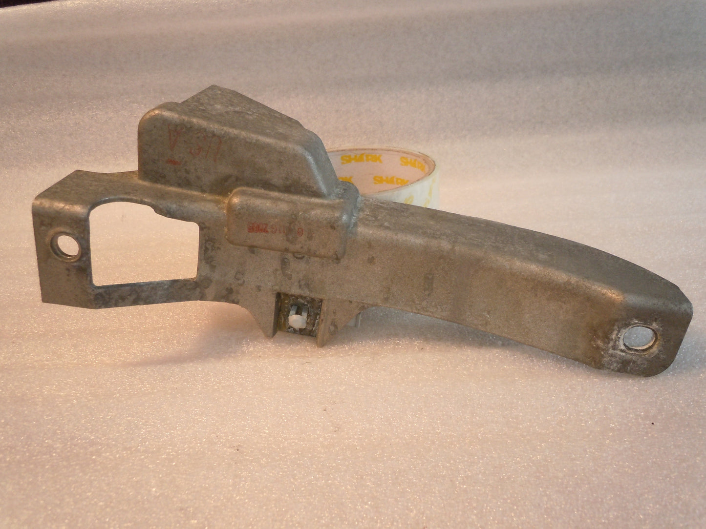 Maserati Quattroporte Rear Passengers Door Handle Mount Bracket