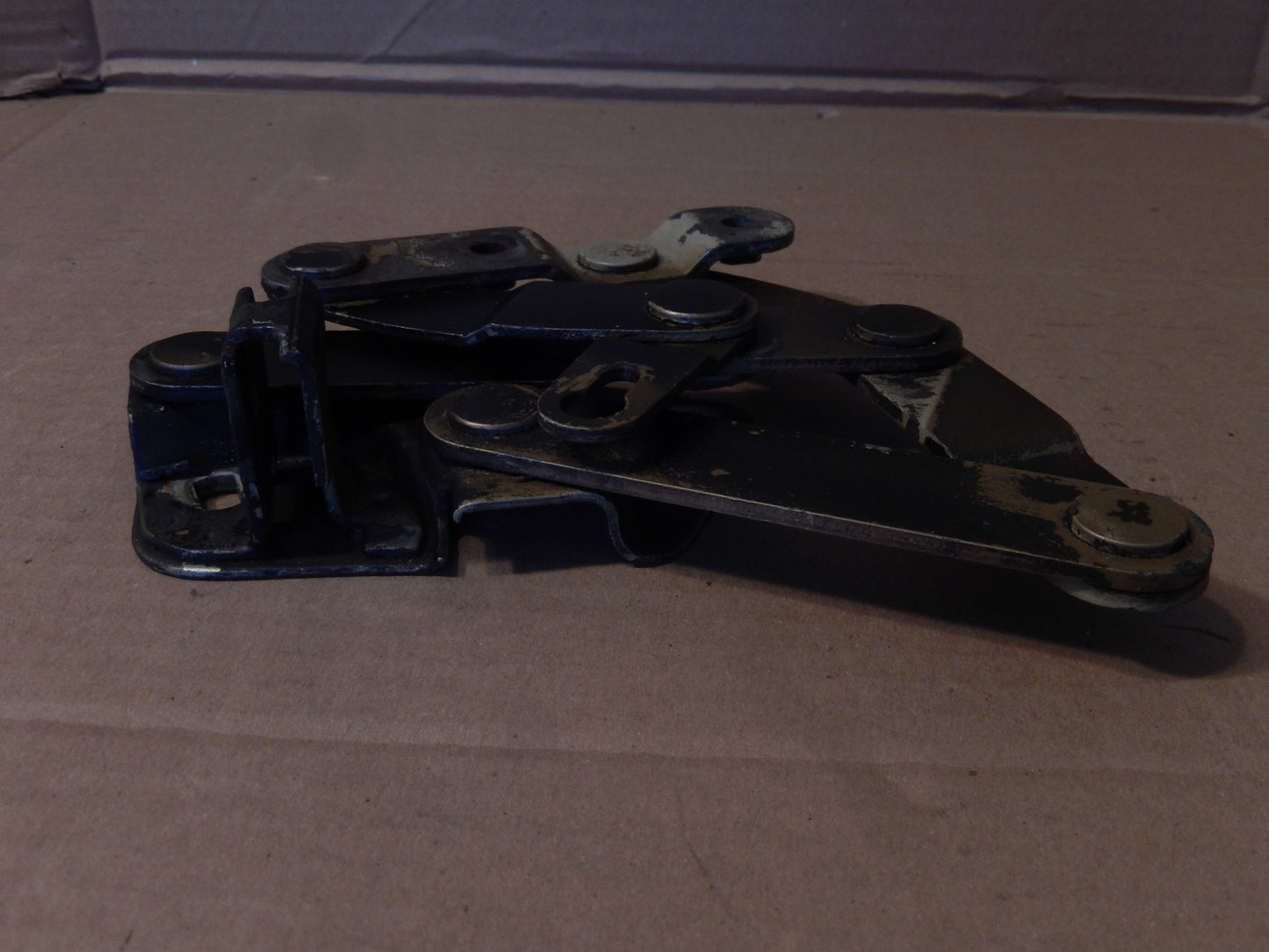 Datsun 240Z-260Z-280Z Pair of Hood Hinges