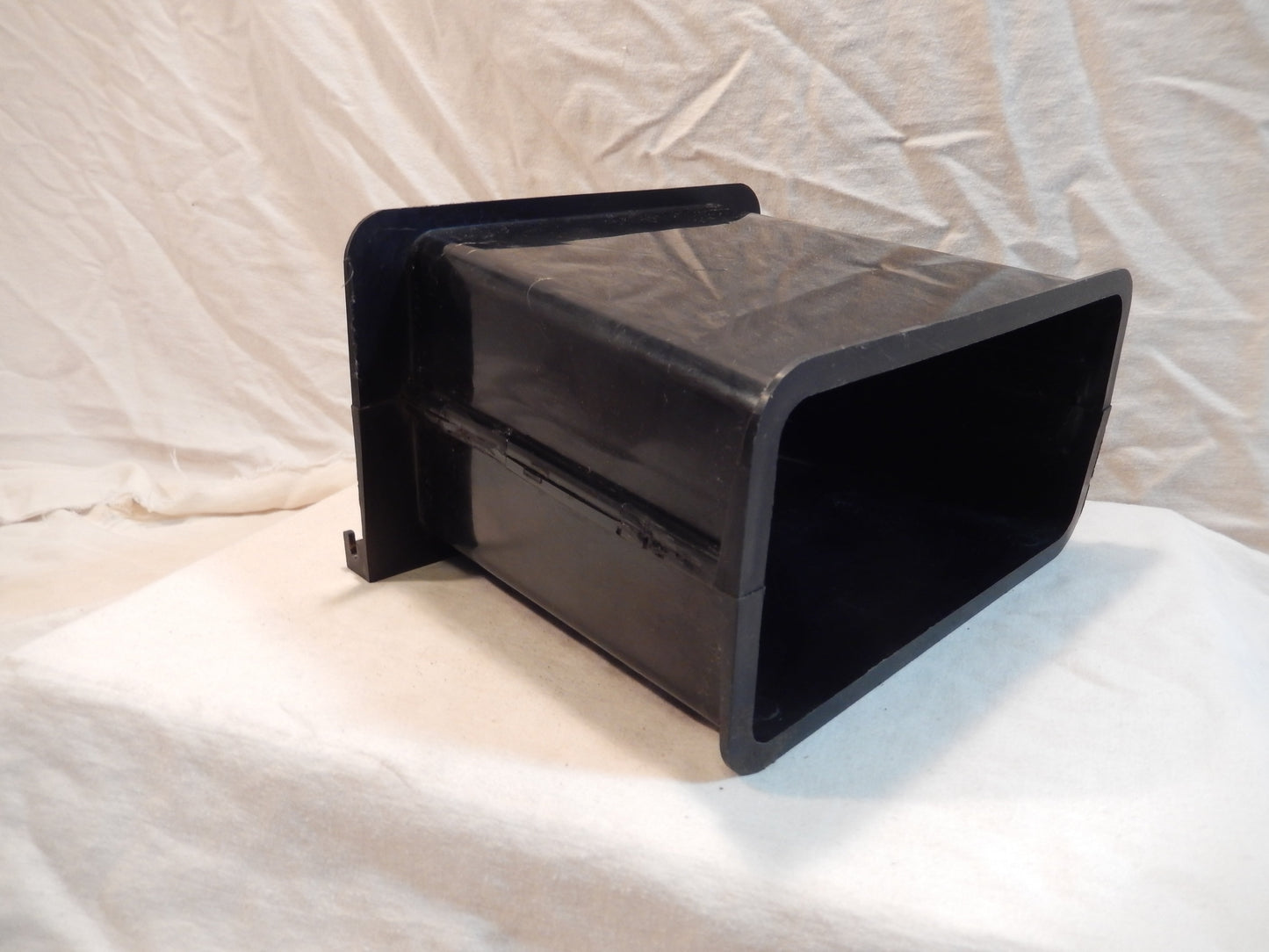Datsun 260Z-280Z Main Climate System Air Duct