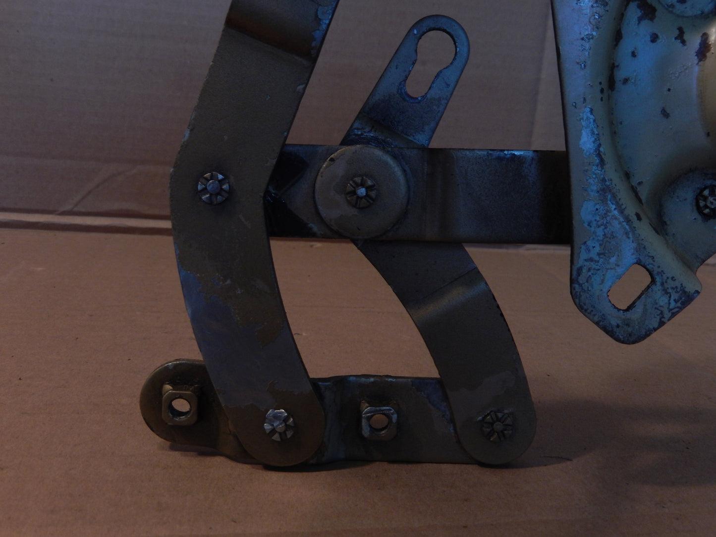 Datsun 240Z-260Z-280Z Pair of Hood Hinges