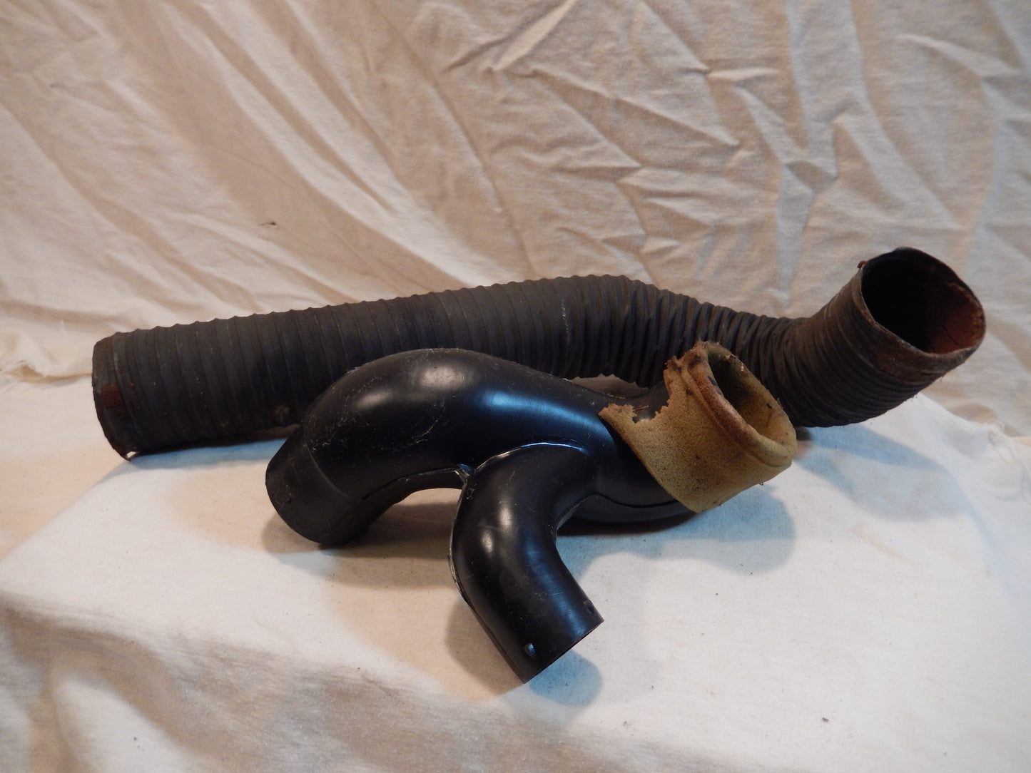 Datsun 260Z-280Z Passenger Side Upper Dashboard Air Hose and Conveyor