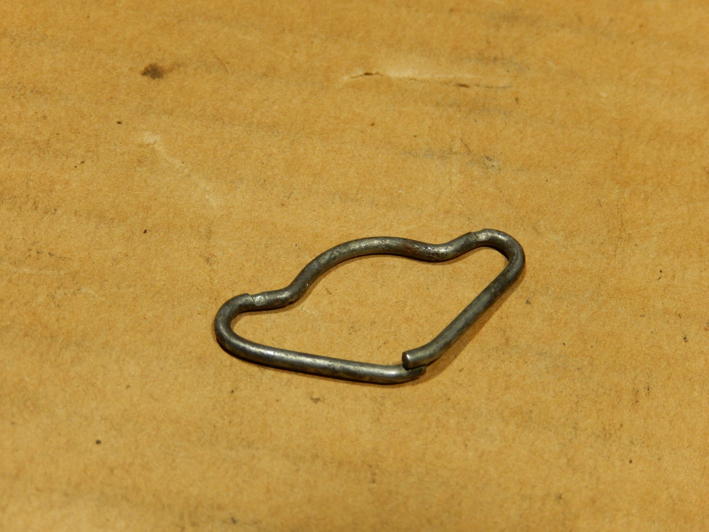 Datsun 240Z Engine Valve Train Retainer Clip