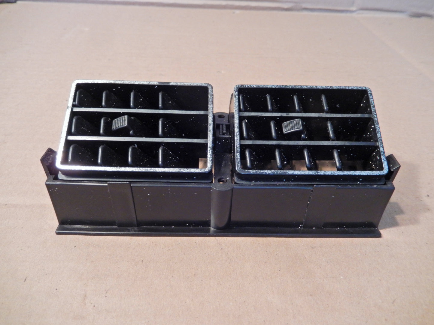 Datsun 280ZX Center-Upper Dashboard Panel Air Vent