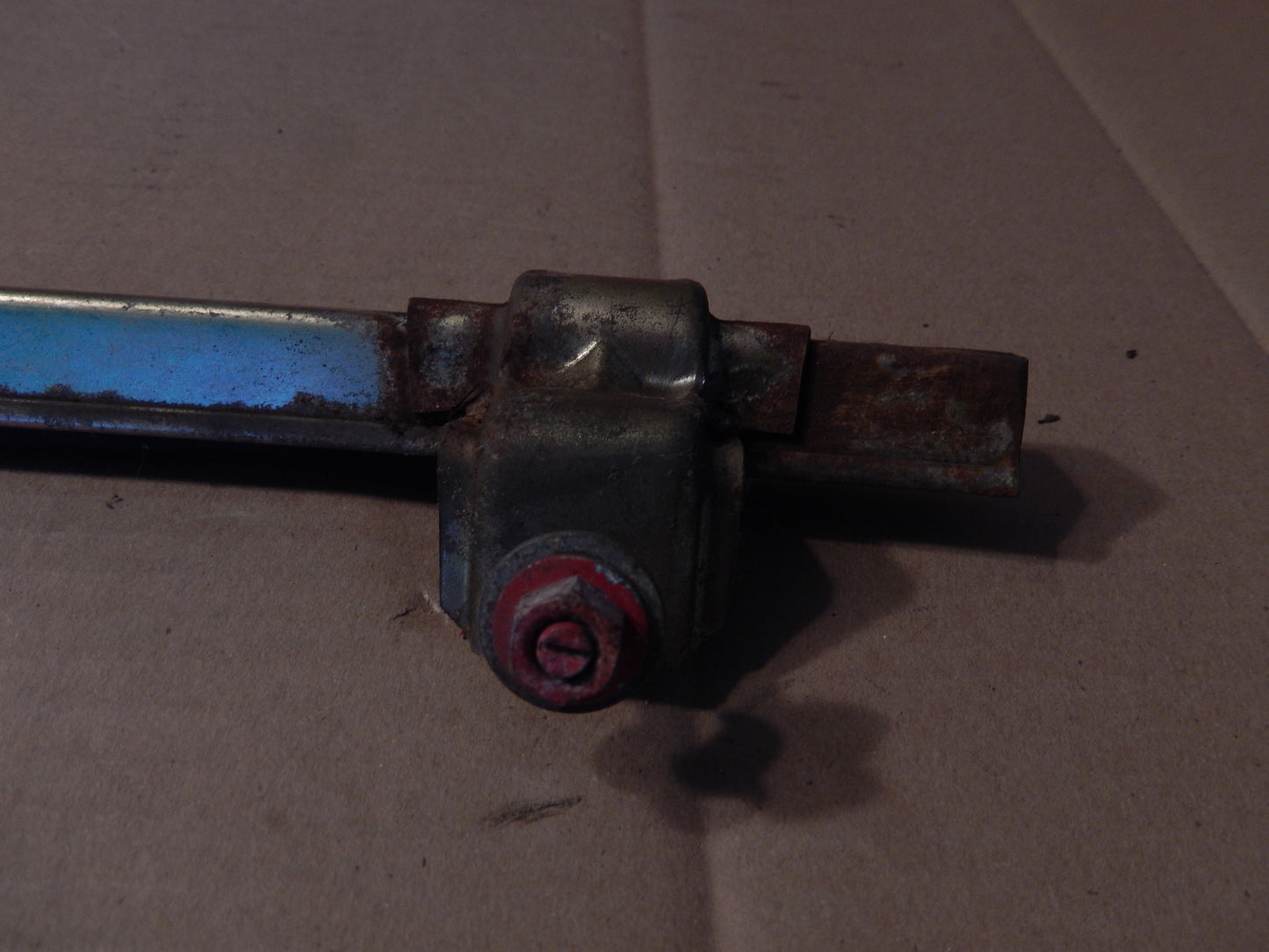 1980 Datsun 280ZX Passenger Door Back End Window Glass Channel