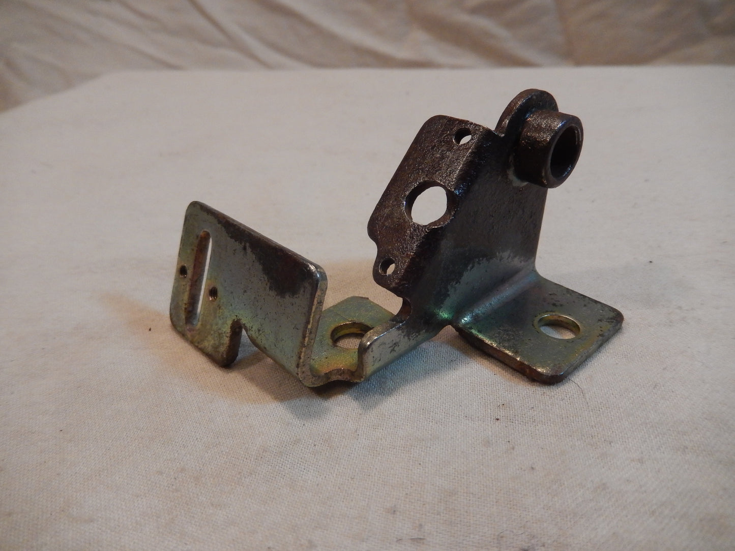 Datsun 240Z Choke Lever Bracket