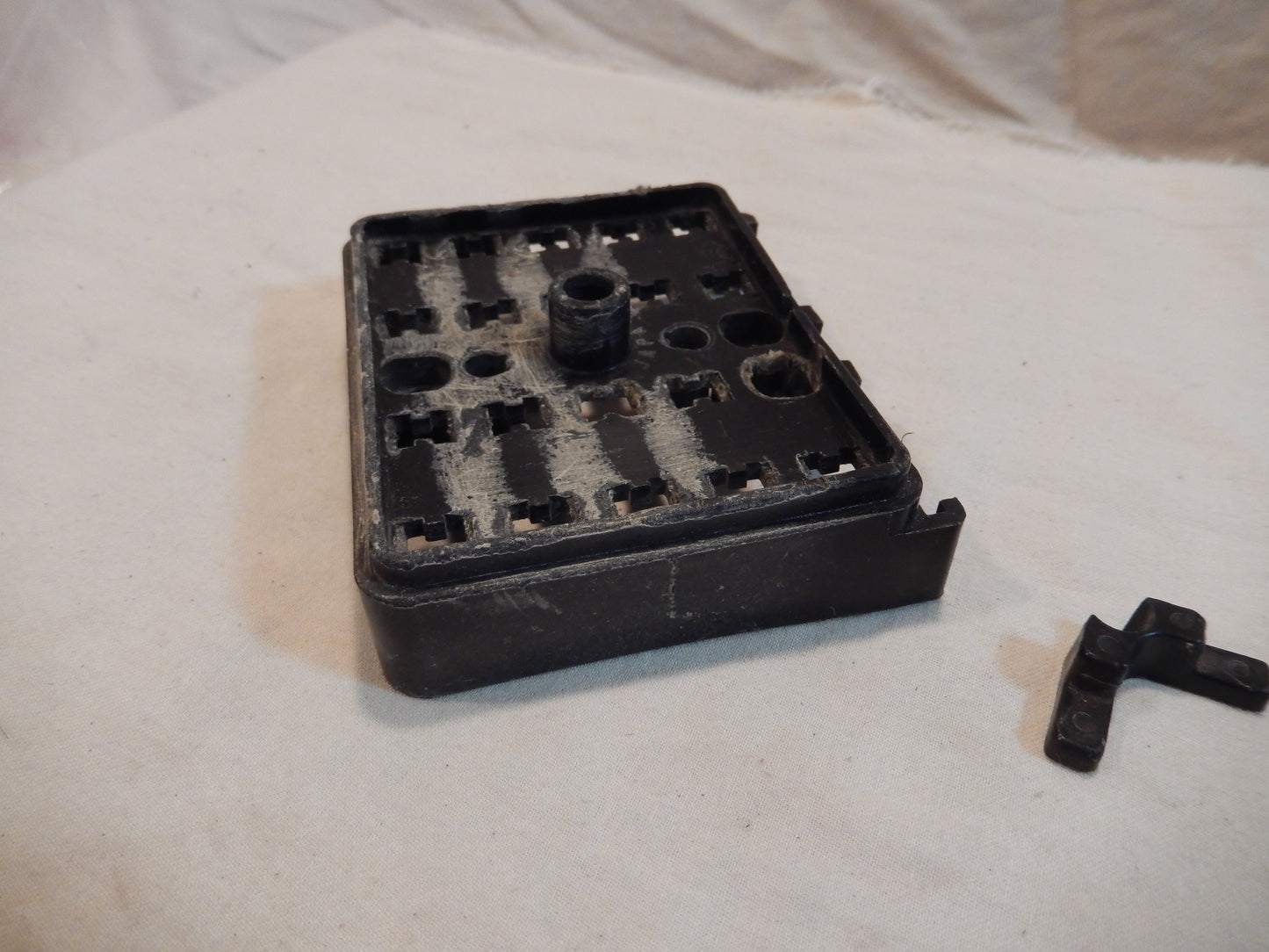 Datsun 240Z Fuse Box Block