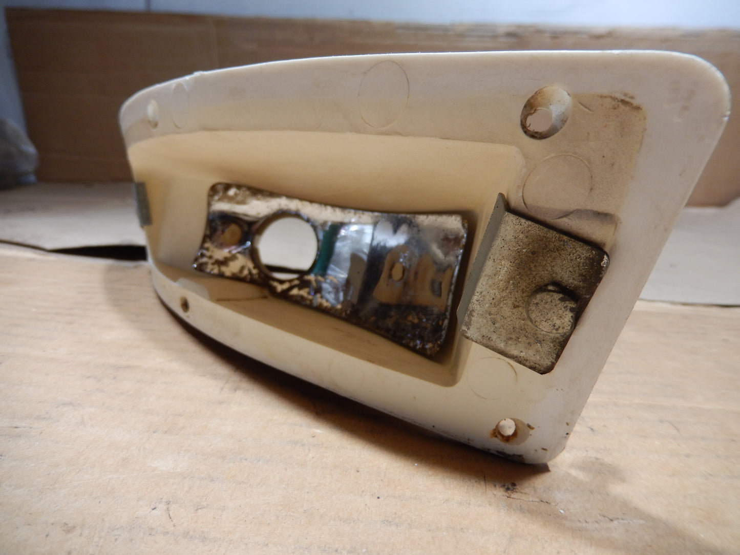 Datsun 240Z Front Passenger's Turn Signal Body