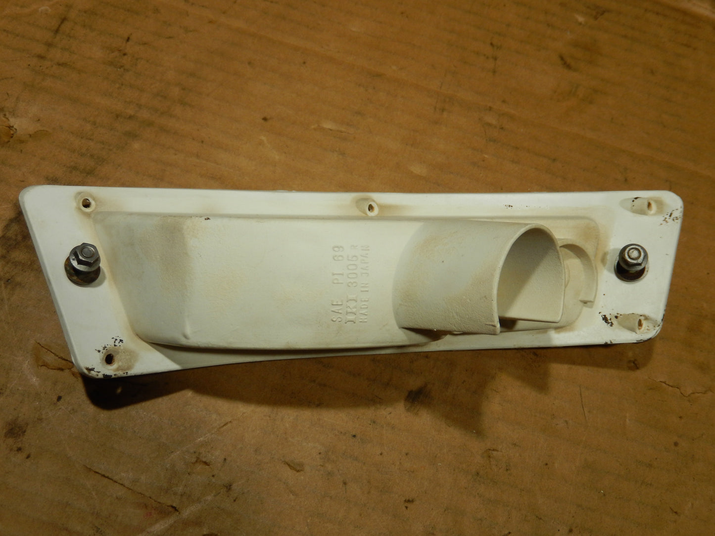 Datsun 240Z Front Passenger's Turn Signal Body