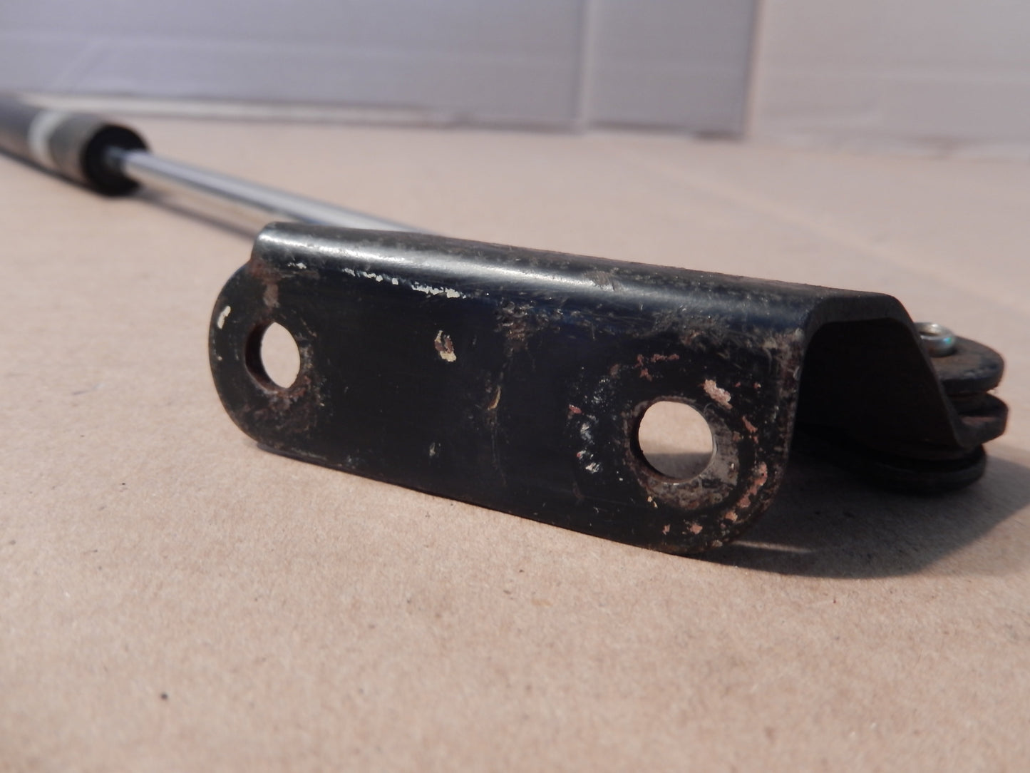 Datsun 240Z OEM Rear Hatch Lift with Fasts