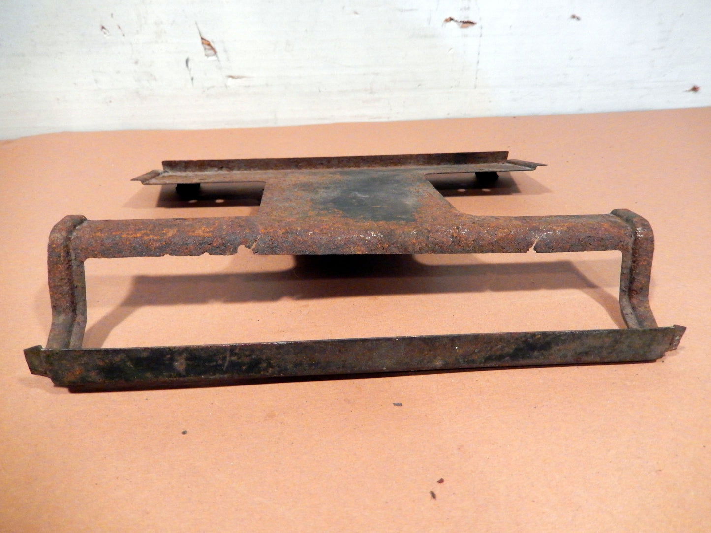 Datsun 240Z Rear Center Plate Light Bracket - Handy Man's Special