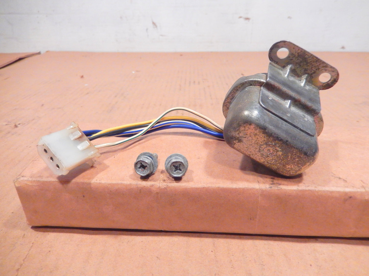 Datsun 280Z Seat Voltage Relay