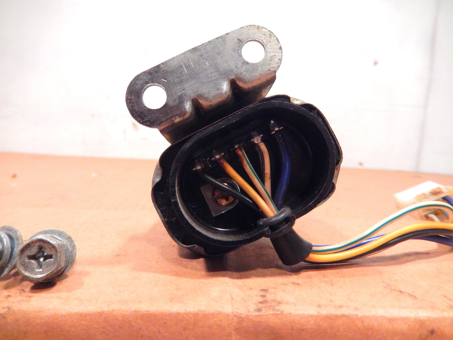 Datsun 280Z Seat Voltage Relay