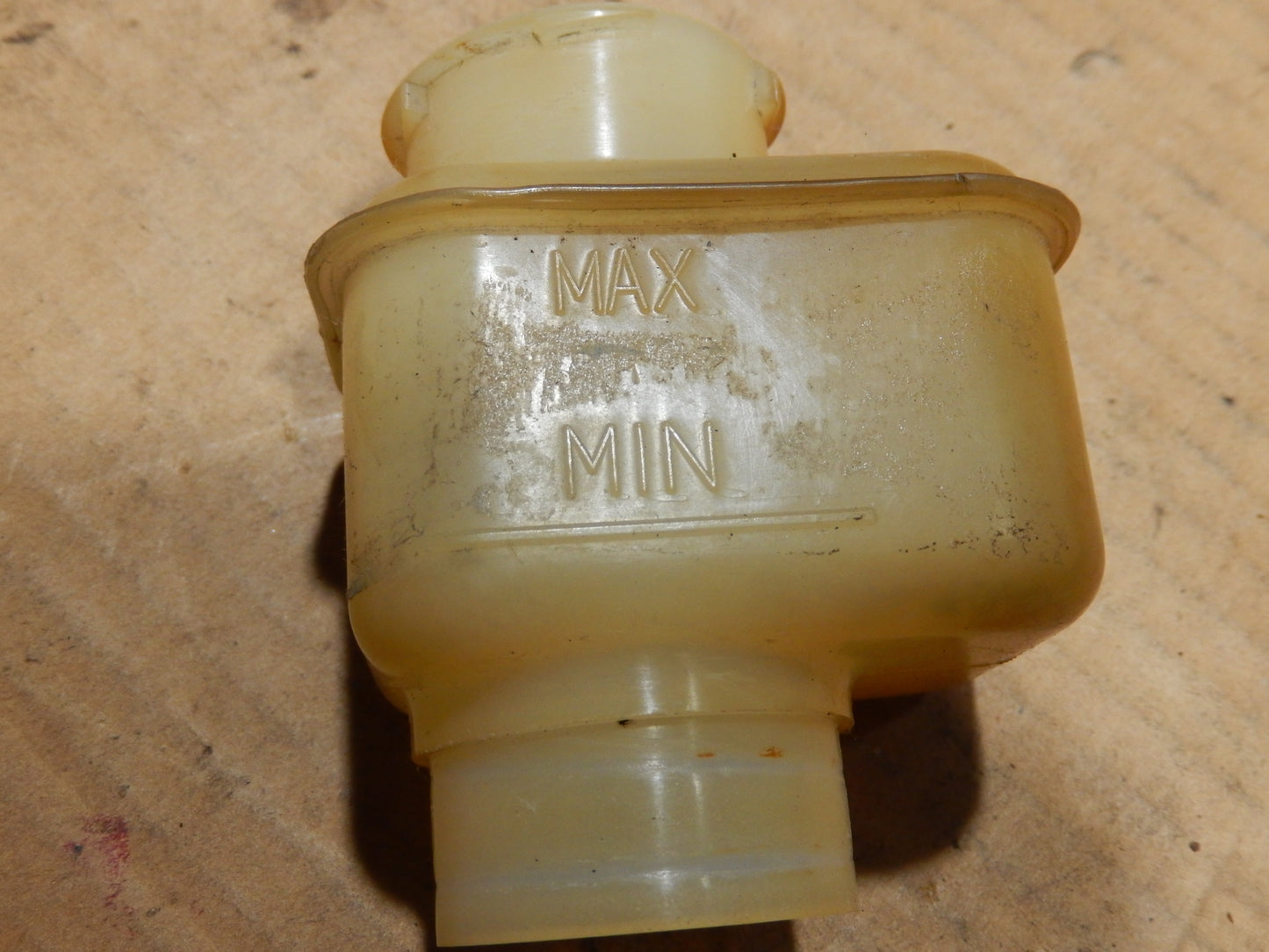 Datsun 240Z - 280Z Brake Master Cylinder Reservoir Body