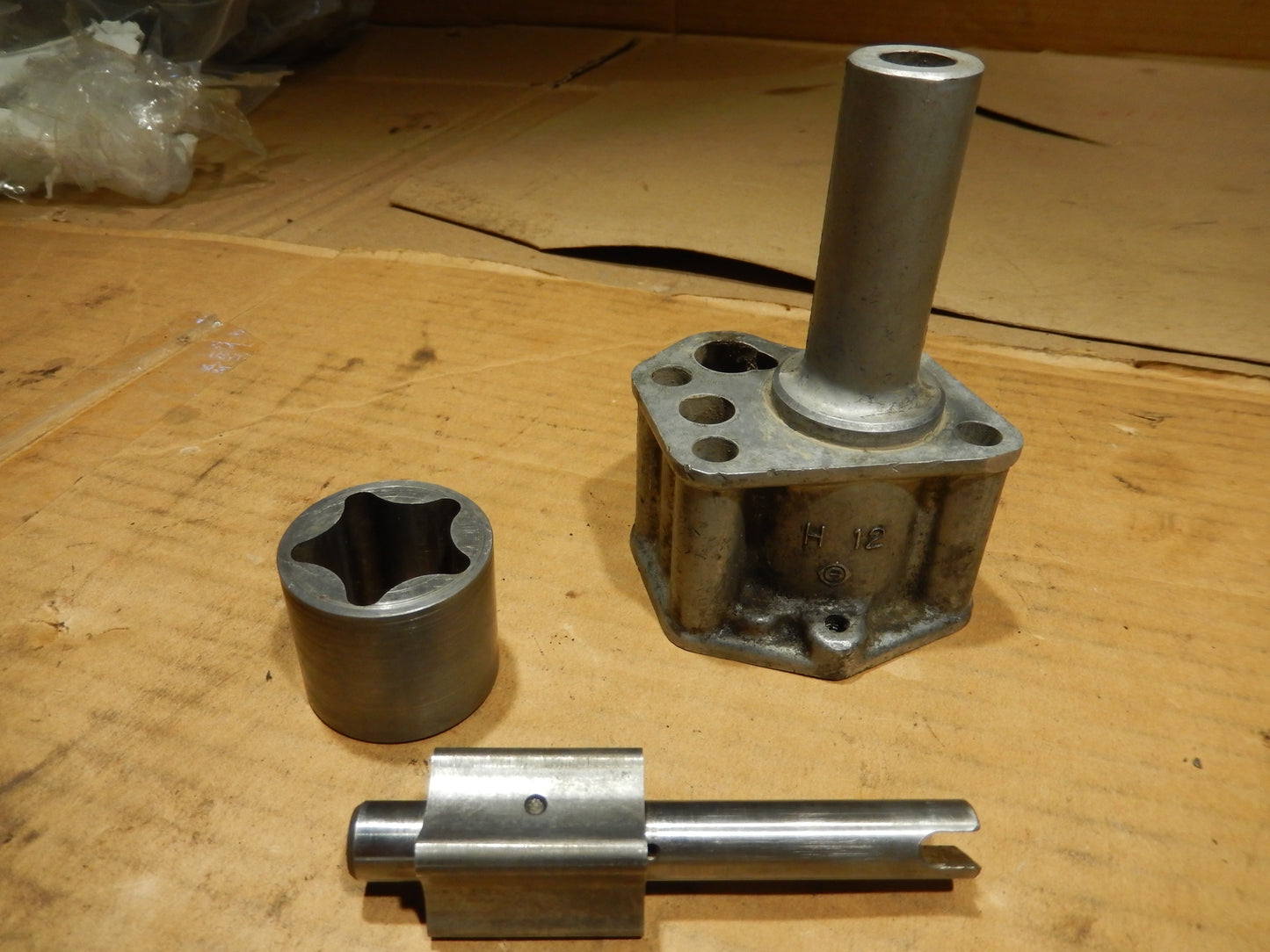 Datsun 240Z Hitachi Oil Pump Body, Block and Shaft