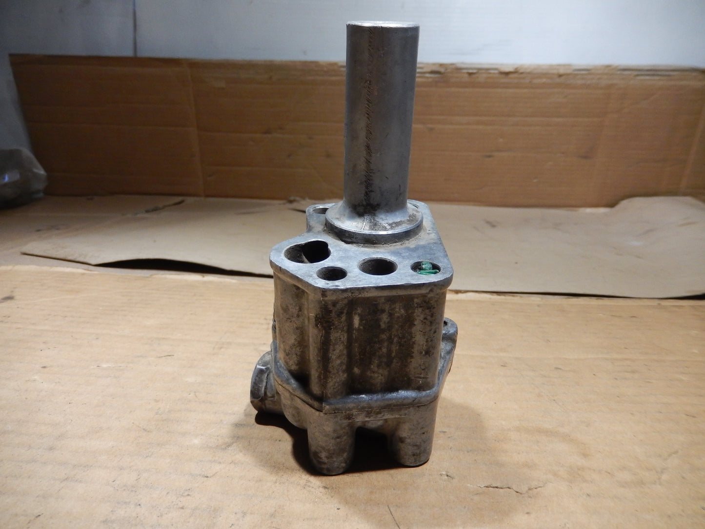 Datsun 240Z Hitachi Oil Pump