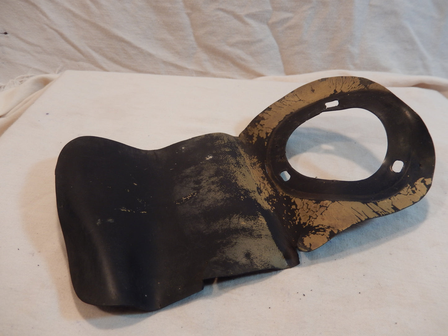 Datsun 240Z Gas Cap Cover/Seal