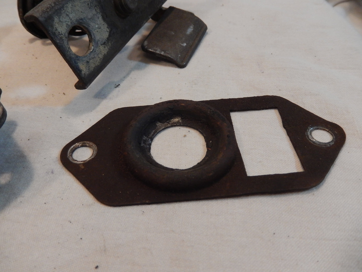 Datsun 240Z Hood Latch System
