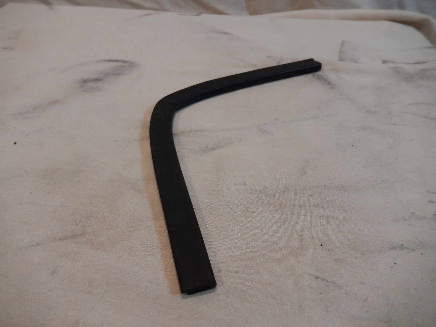 Datsun 240Z Rear Deck Tool Box Edge Trim