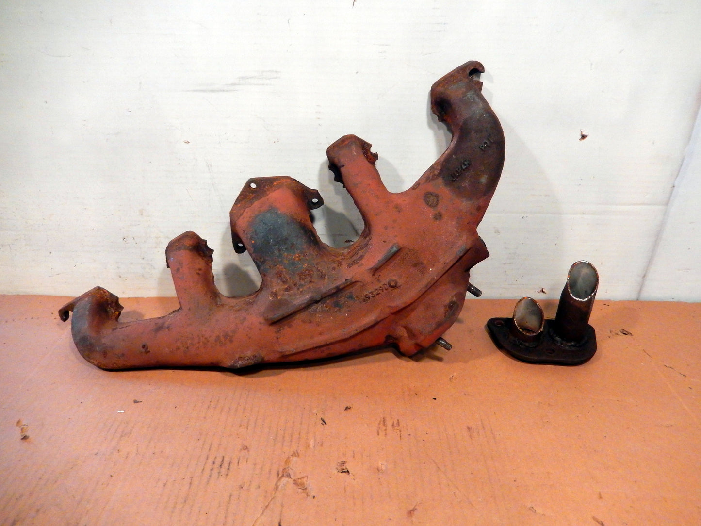 Datsun 280Z Exhaust Manifold