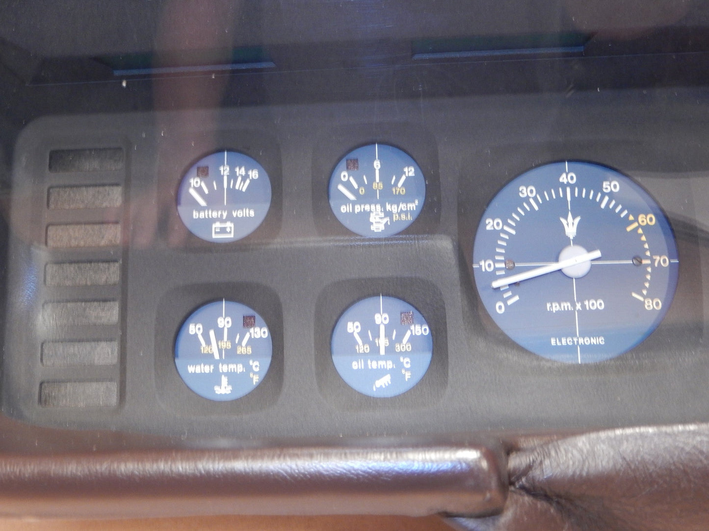 Maserati Quattroporte Three Instrument Cluster and Shroud