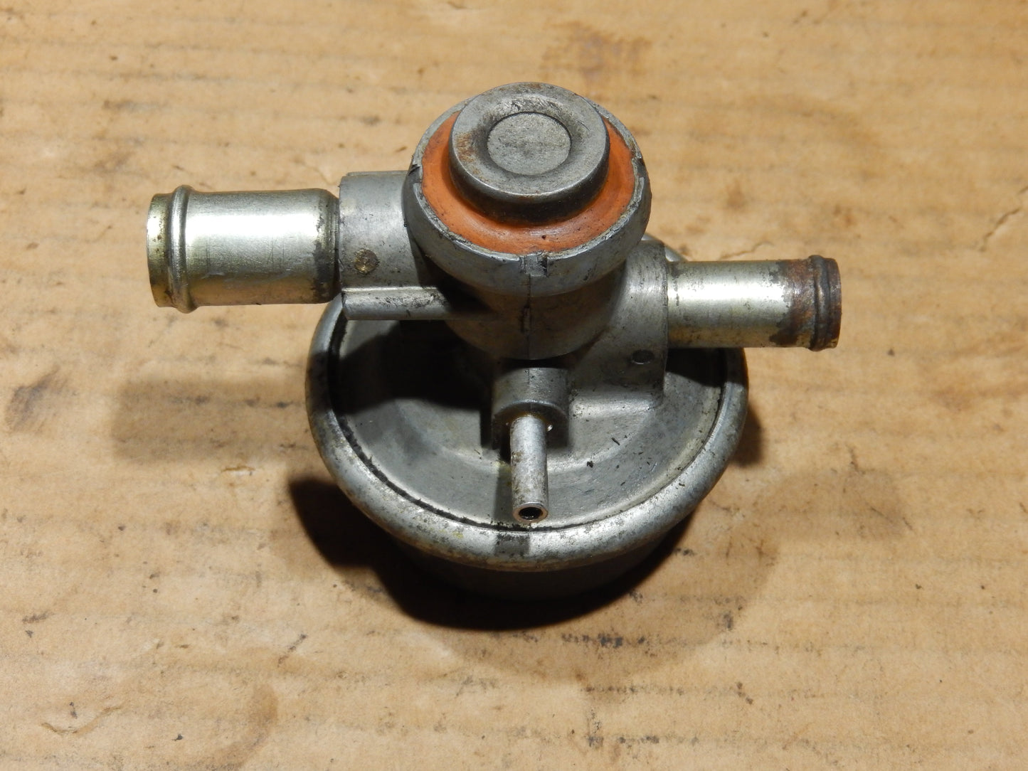 Datsun 1973 240Z Engine Thermic Valve