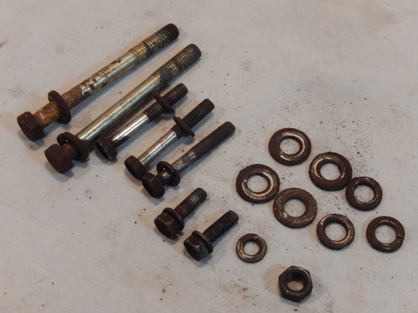 Datsun 240Z Front Engine Case Bolt Selection