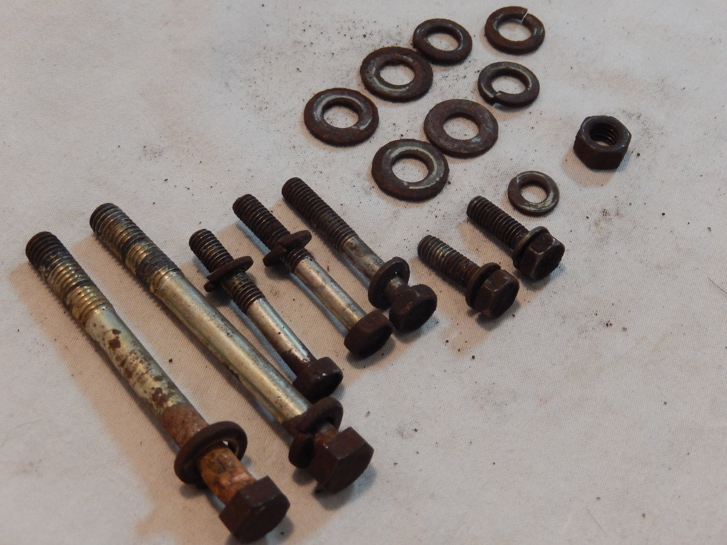 Datsun 240Z Front Engine Case Bolt Selection