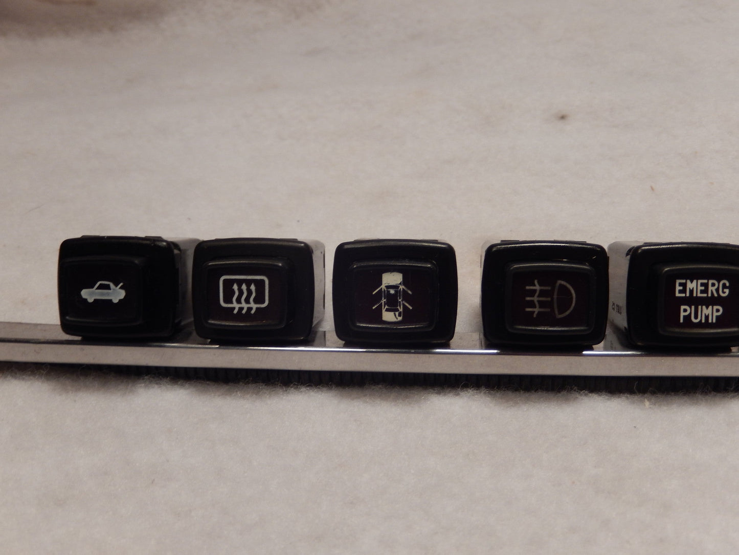 Maserati Quattroporte Three OEM Dashboard Switch Group