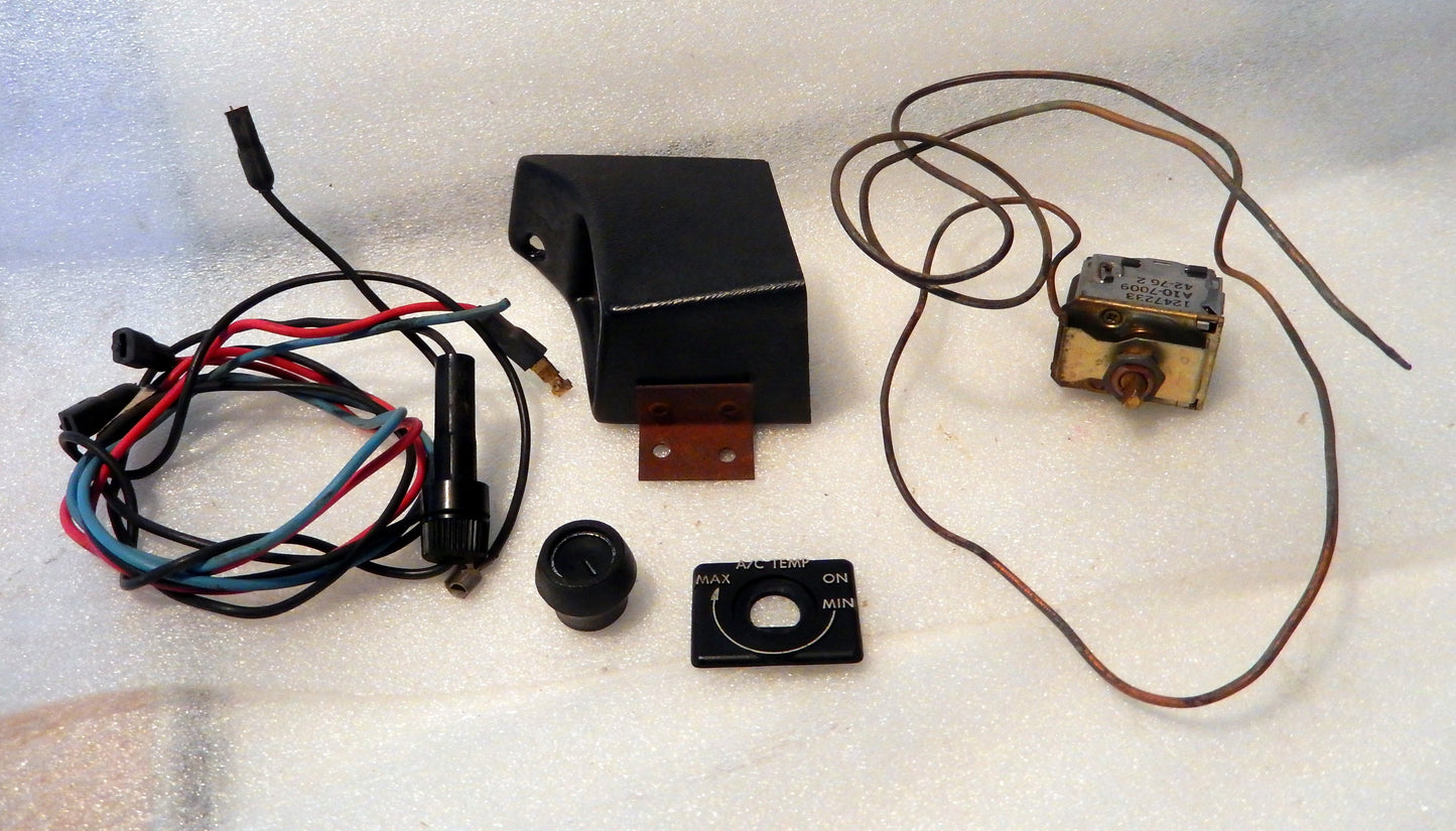 Datsun 240Z Air Conditioning Switch and Thermostat