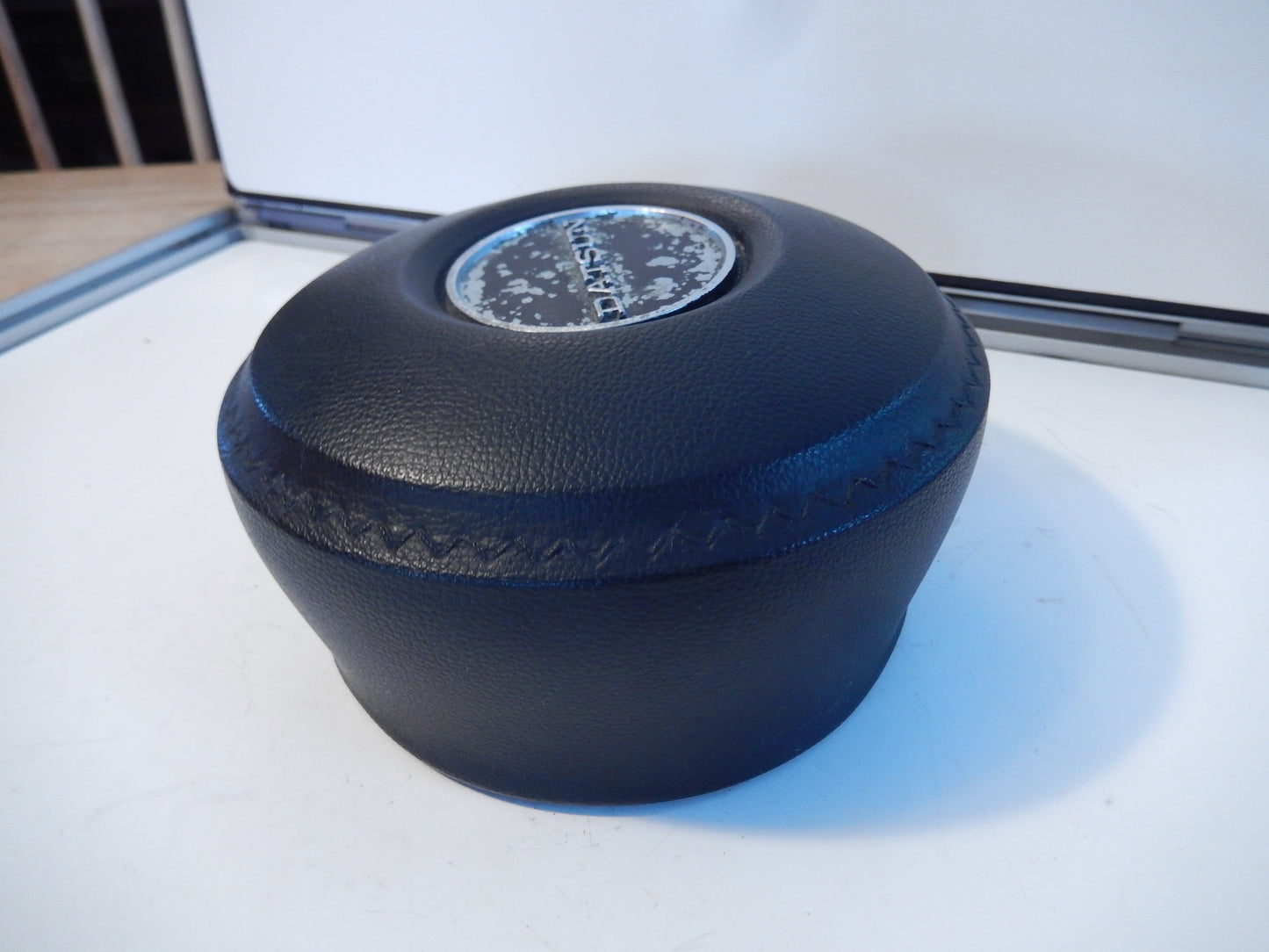 Datsun 260Z 280Z Center Steering Wheel " Z " Hub