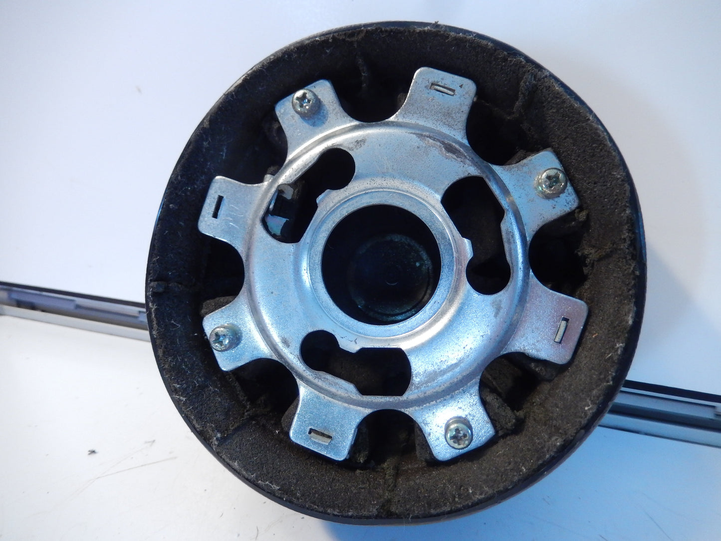 Datsun 260Z 280Z Center Steering Wheel " Z " Hub