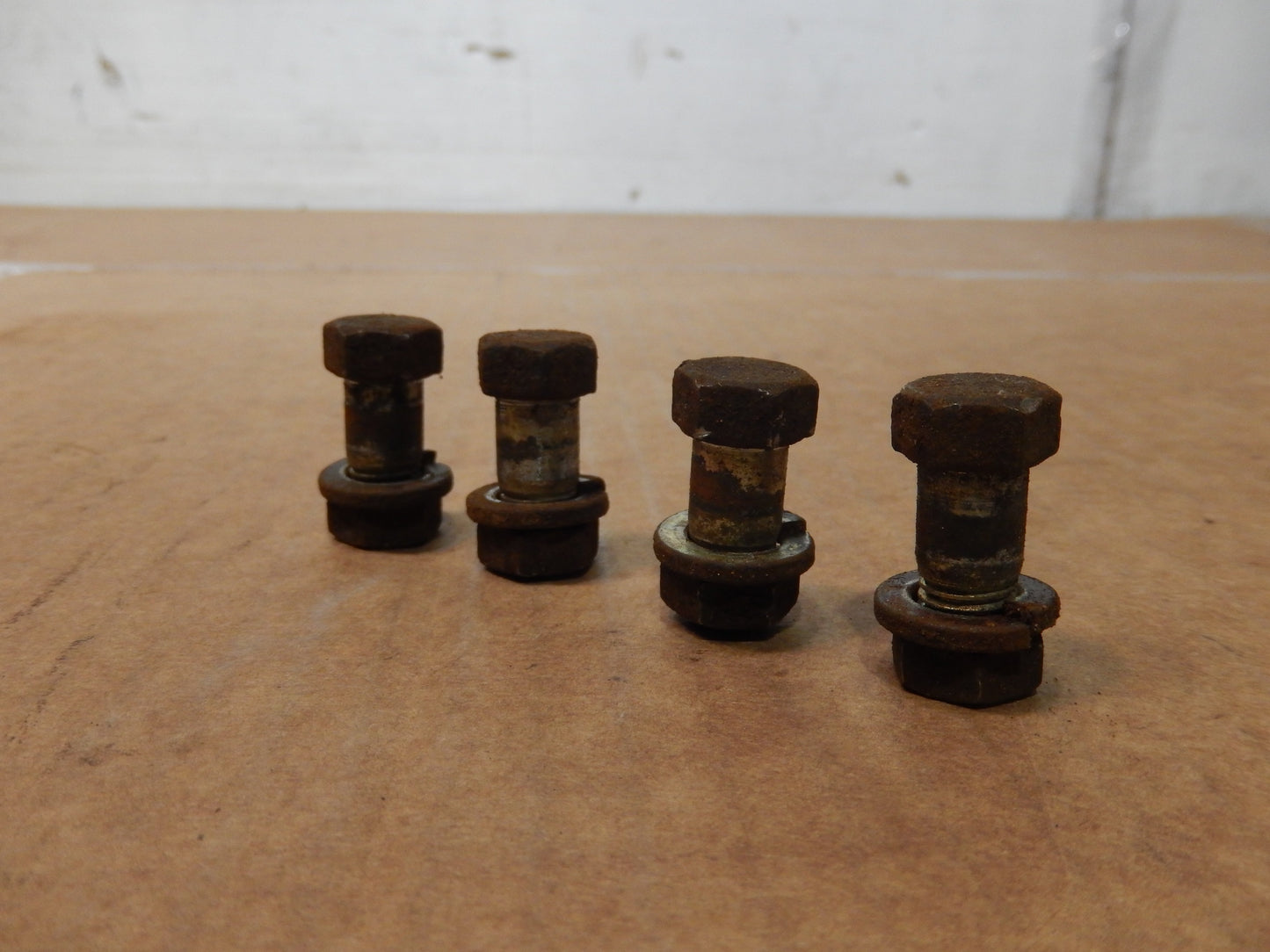 Datsun 280ZX Rear Half Shaft Bolts Set