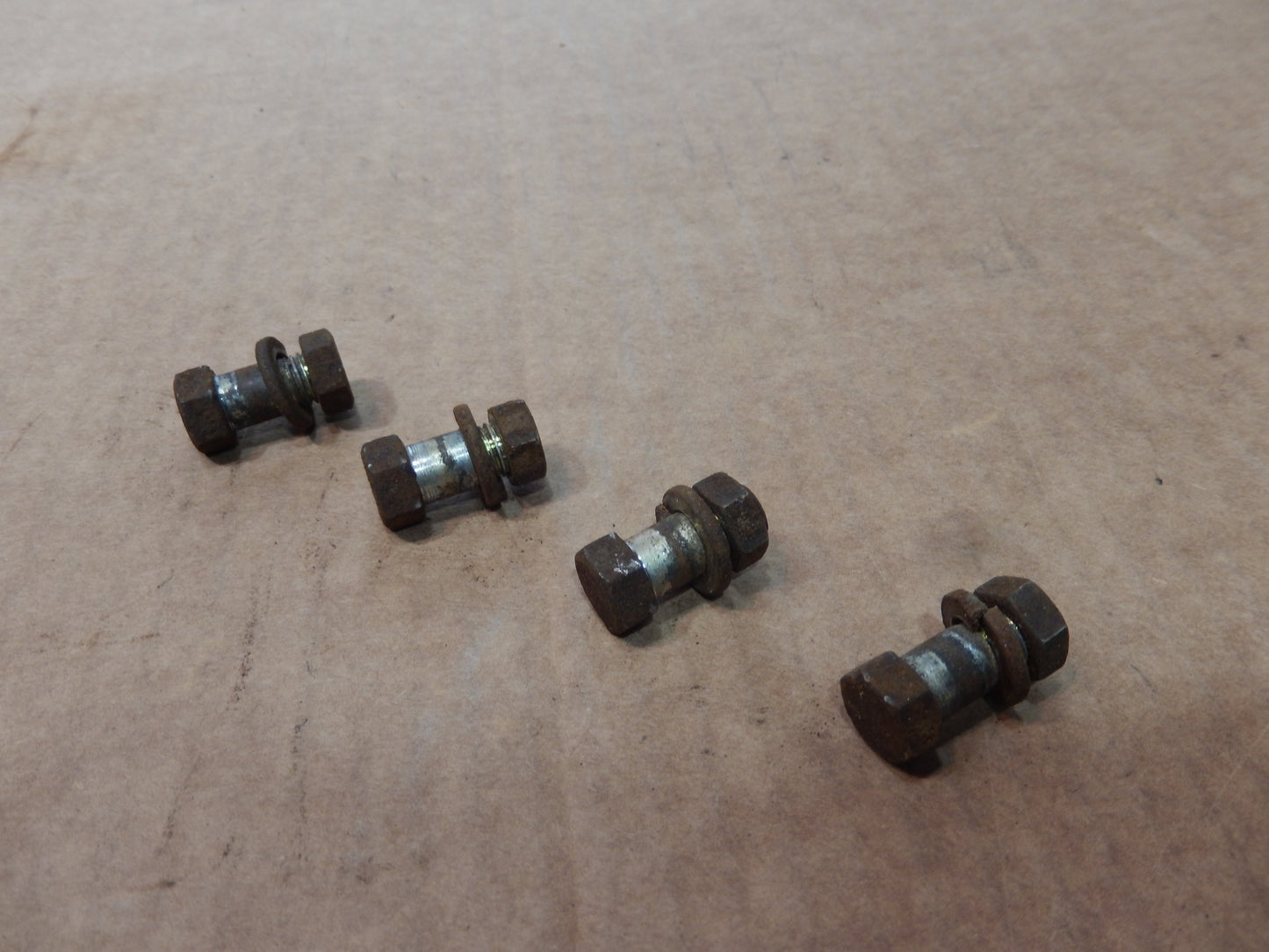 Datsun 280ZX Rear Half Shaft Bolts Set