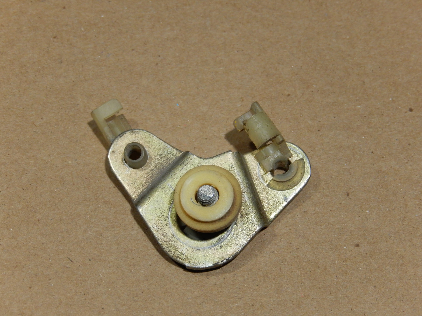 Datsun 280ZX Driver Door Interior Latch Lock Rod Lever