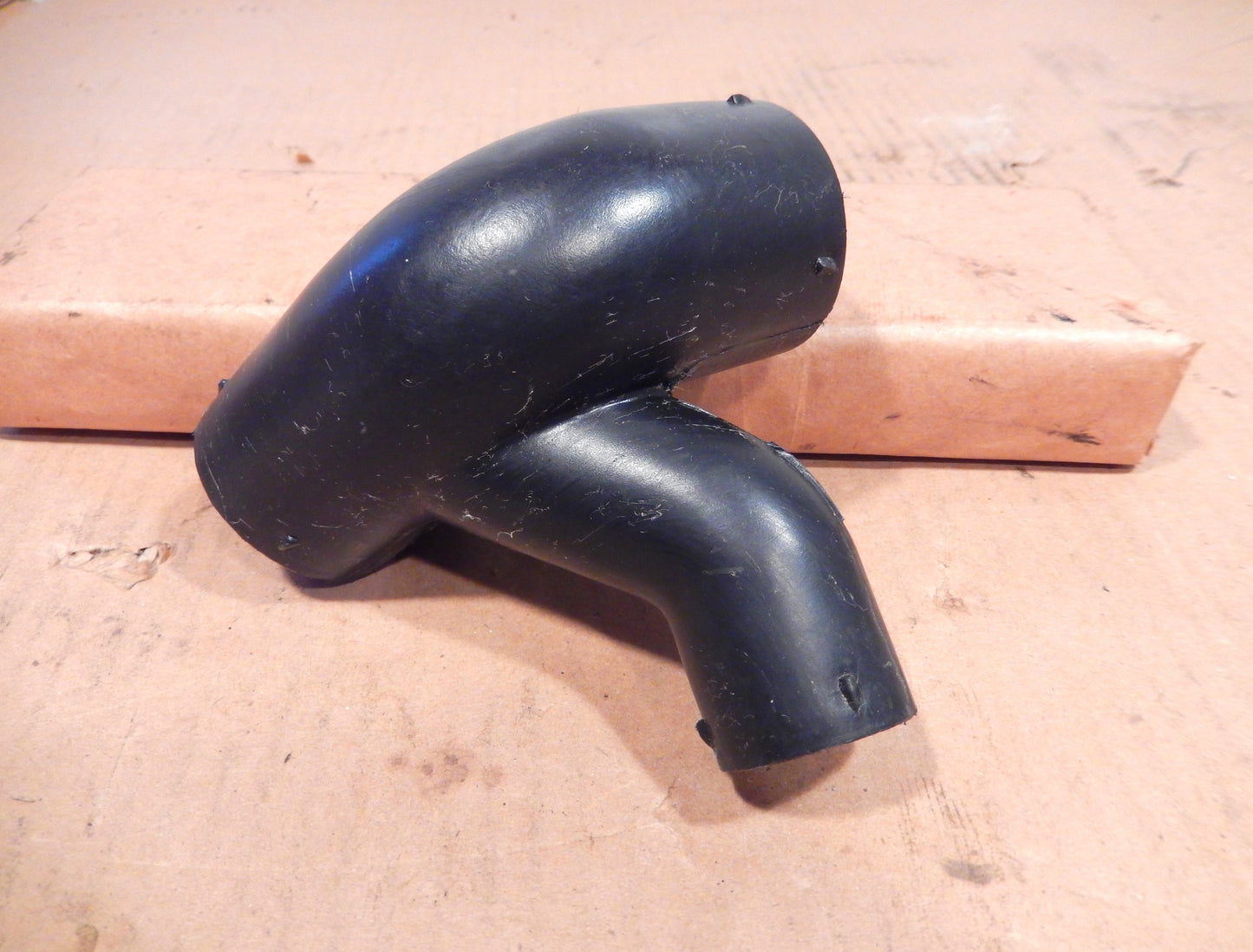 Datsun 280Z / 280Z 2+2 Air Duct Elbow