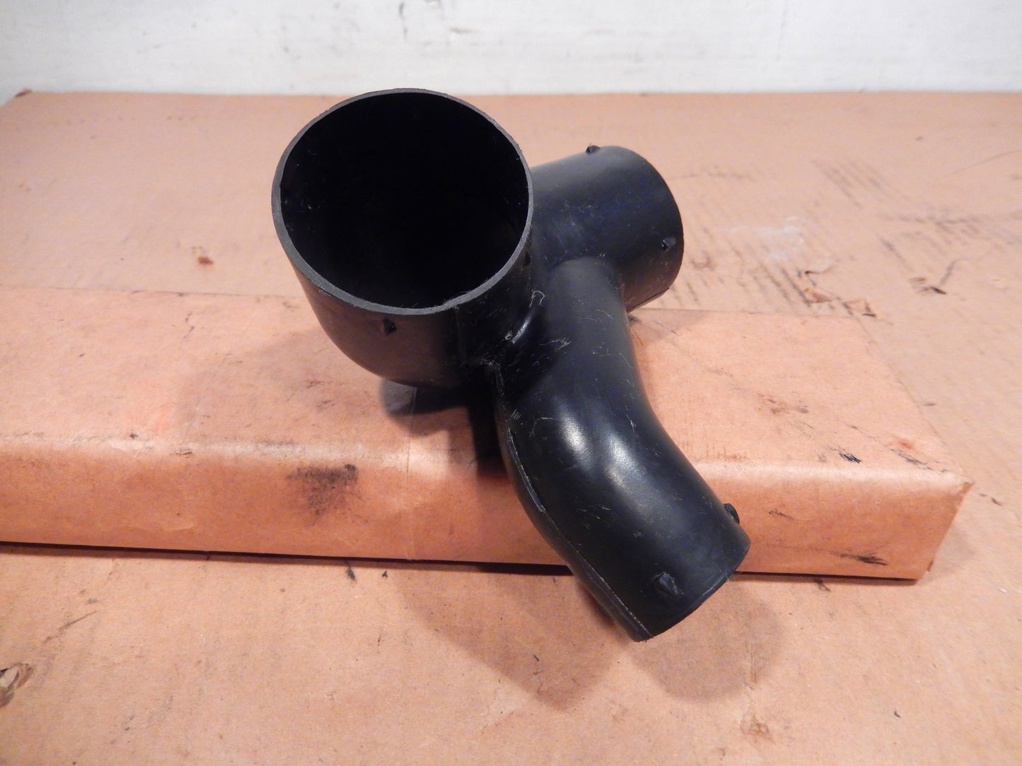 Datsun 280Z / 280Z 2+2 Air Duct Elbow
