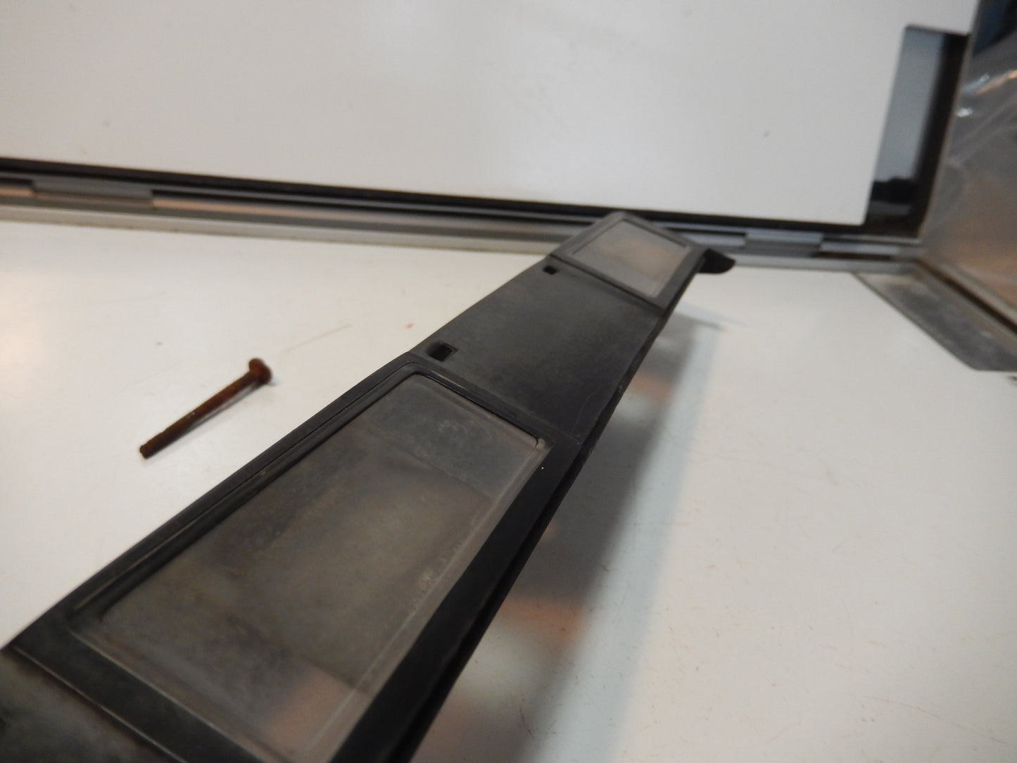 Datsun 240Z Plate Light Cover