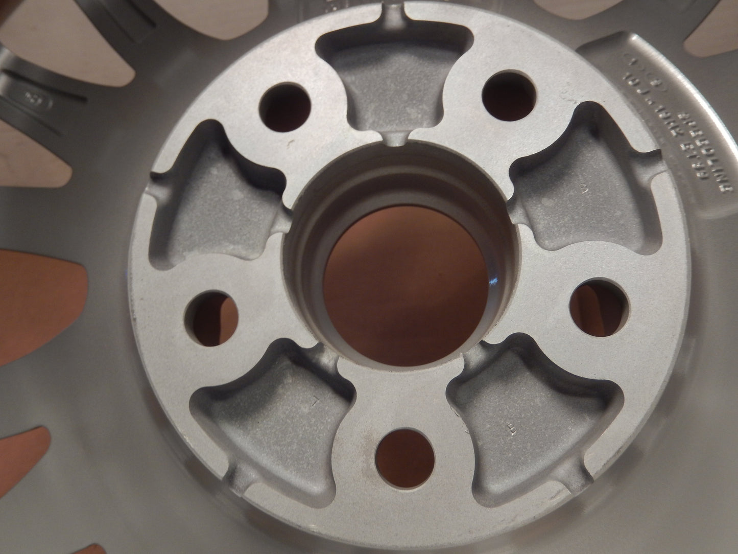 Maserati New Rear Wheel Quattroporte # 670013452