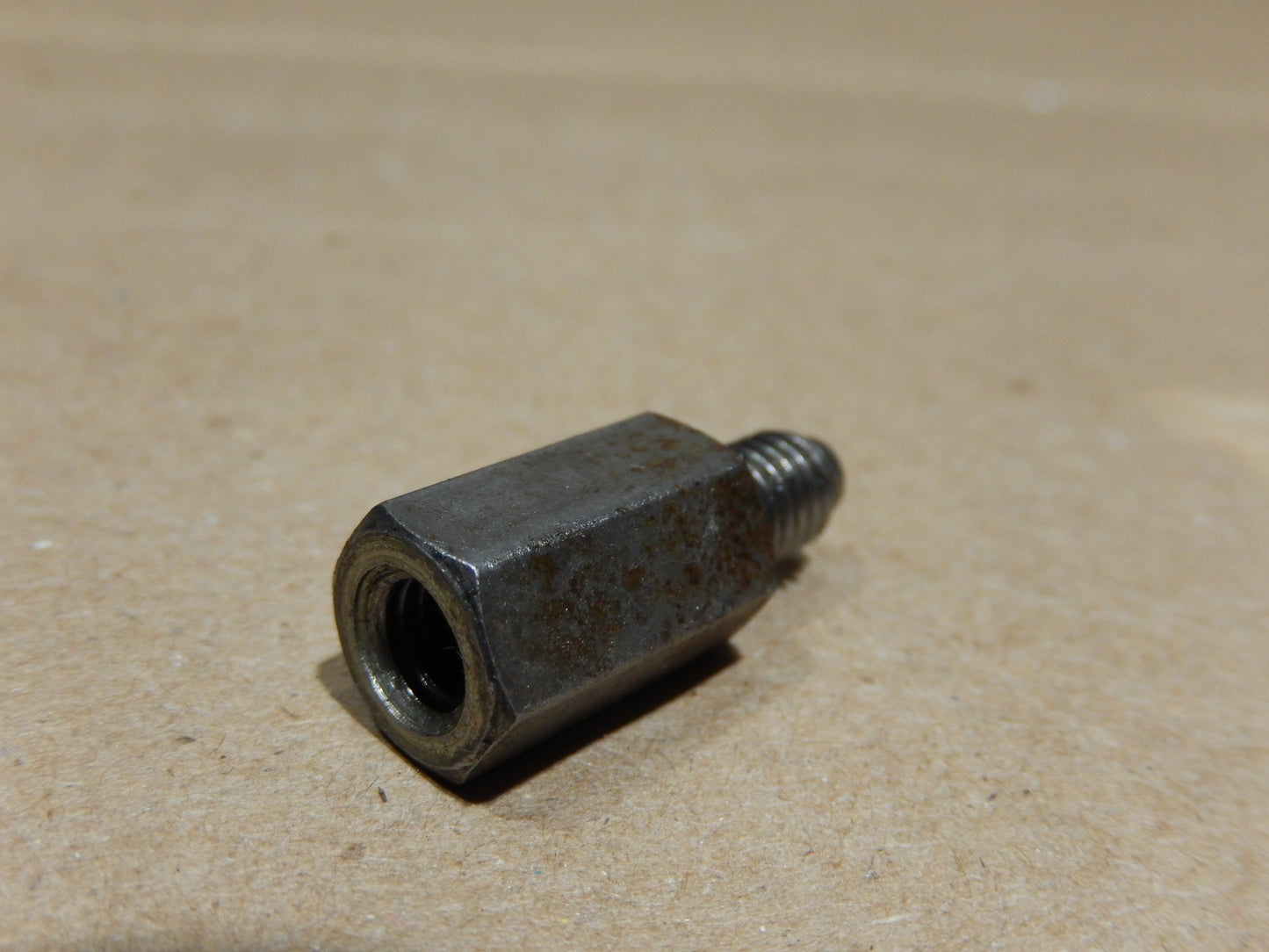 Maserati Quattroporte 4.9 Engine Valve Cover Riser Nut