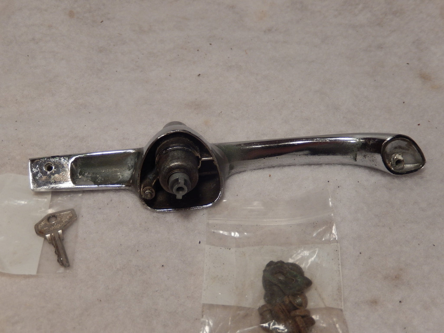 Volvo P1800ES Passengers Side ( Right ) Door Handle with Key