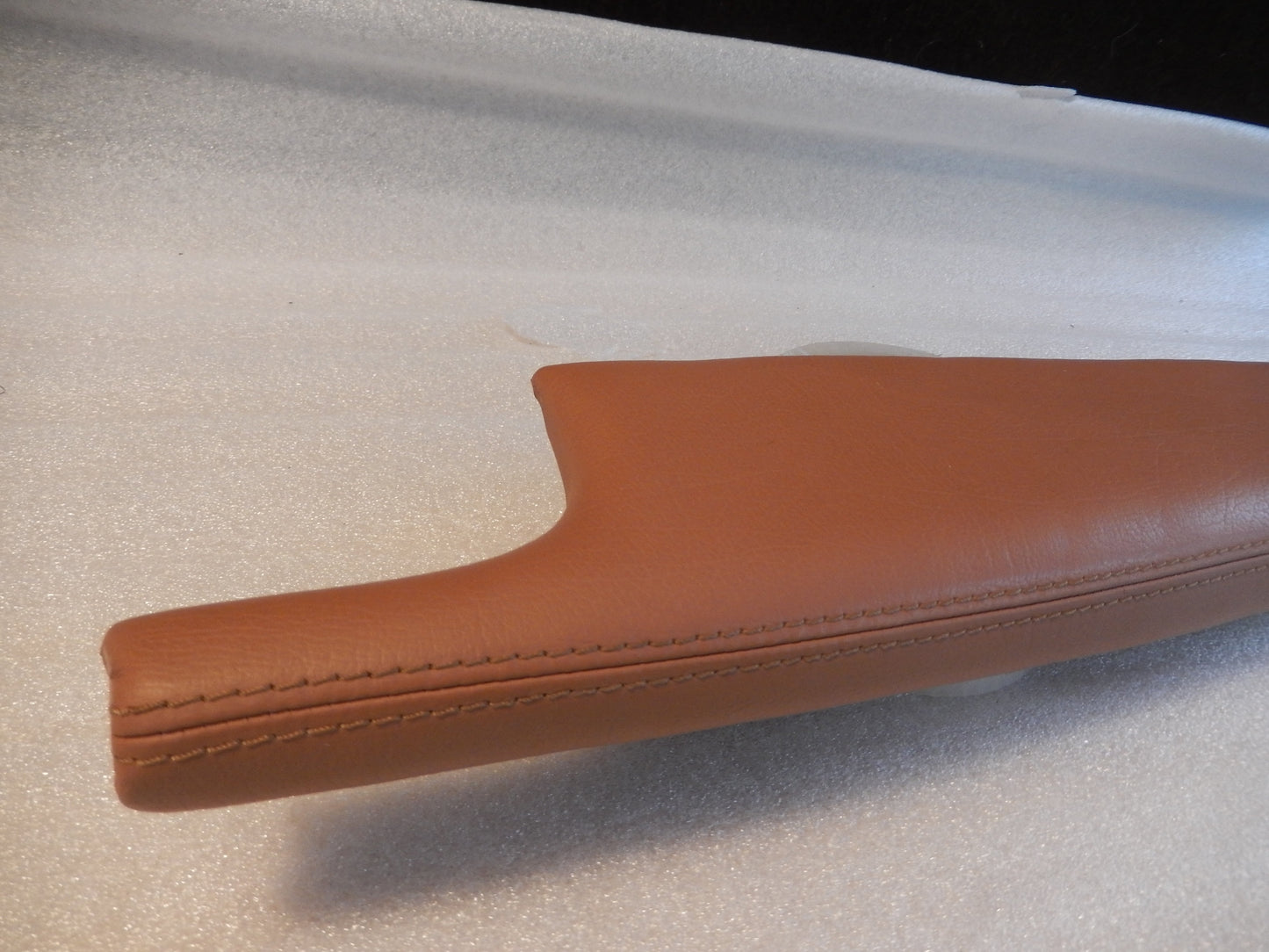 Maserati Quattroporte Tan Rear Passengers Armrest