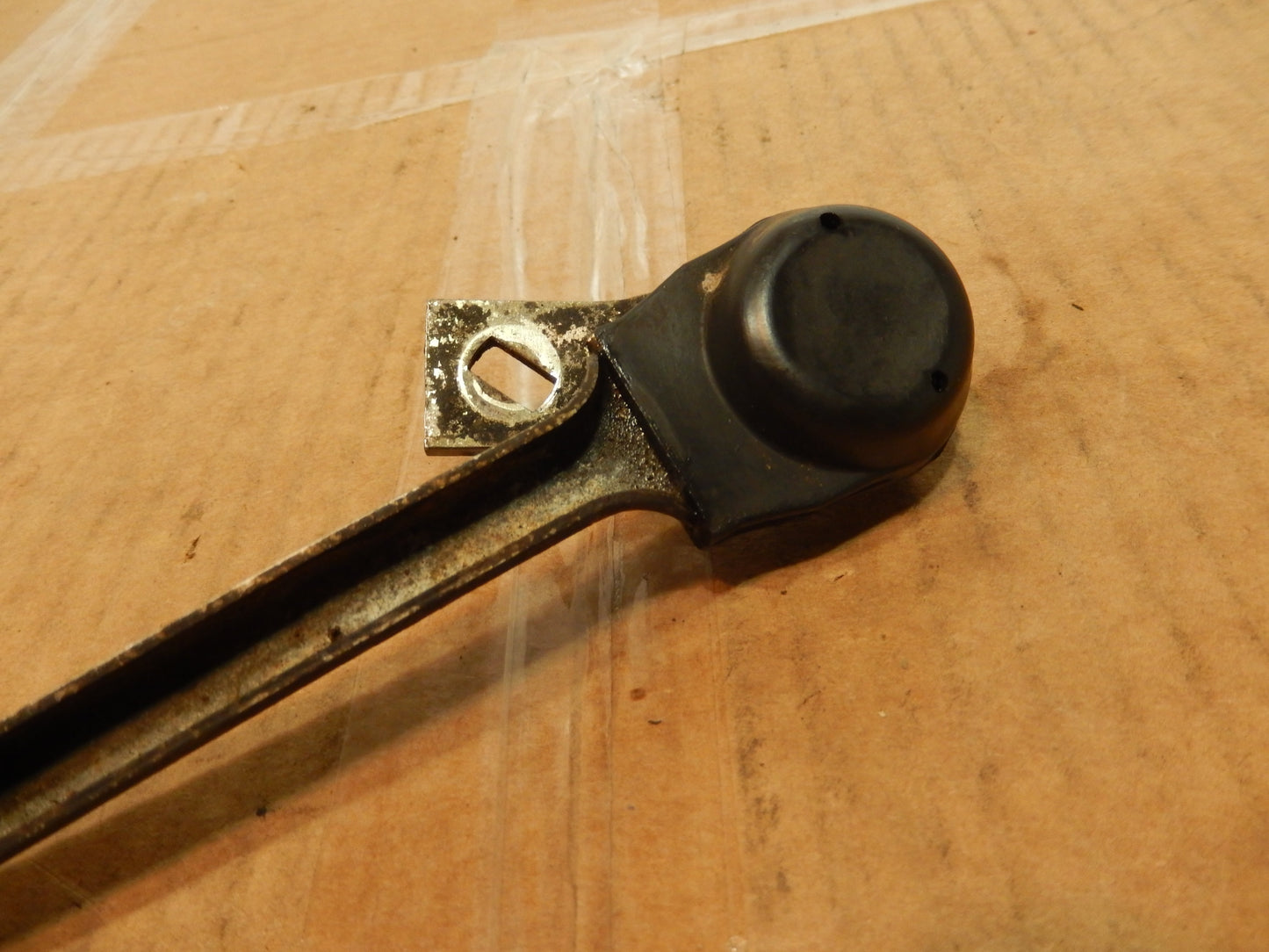 Datsun 280ZX Windshield Wiper Crank Rod