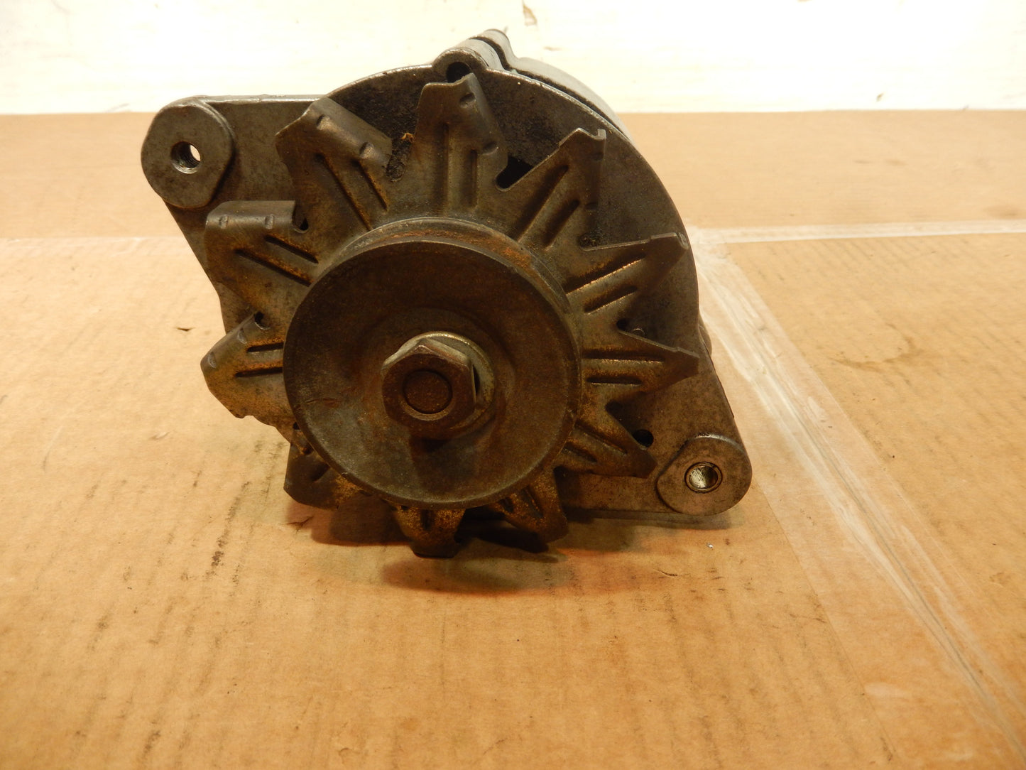 Datsun 280ZX OEM HITACHI Alternator