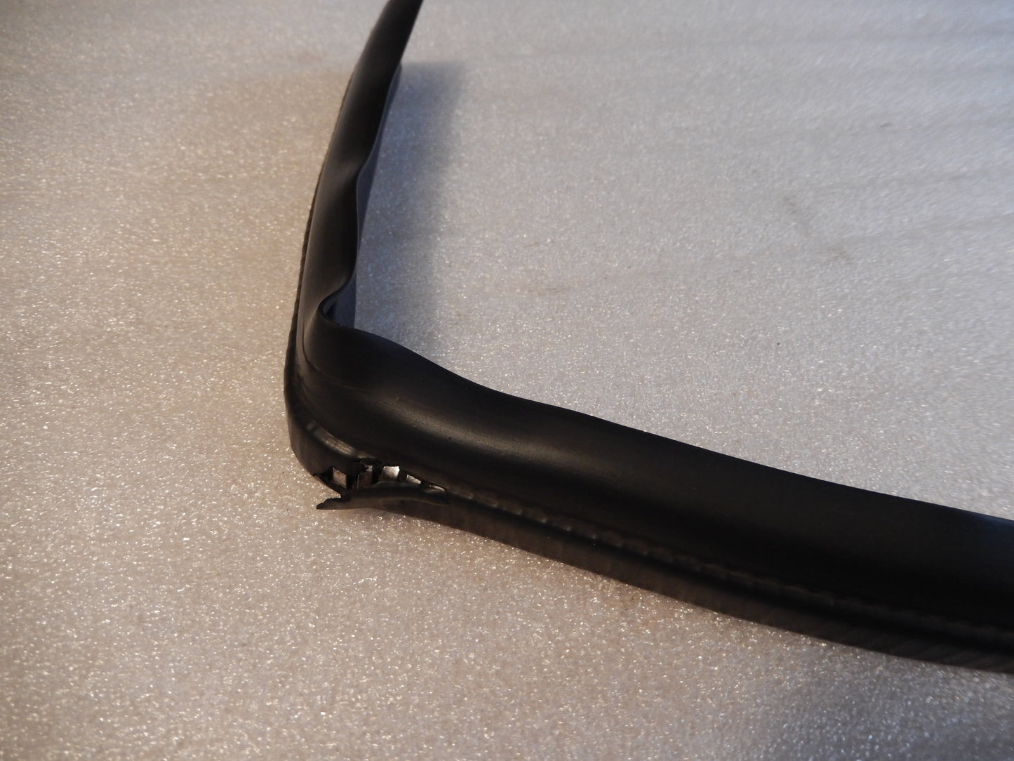 Maserati Quattroporte Front Induction Cowl Seal