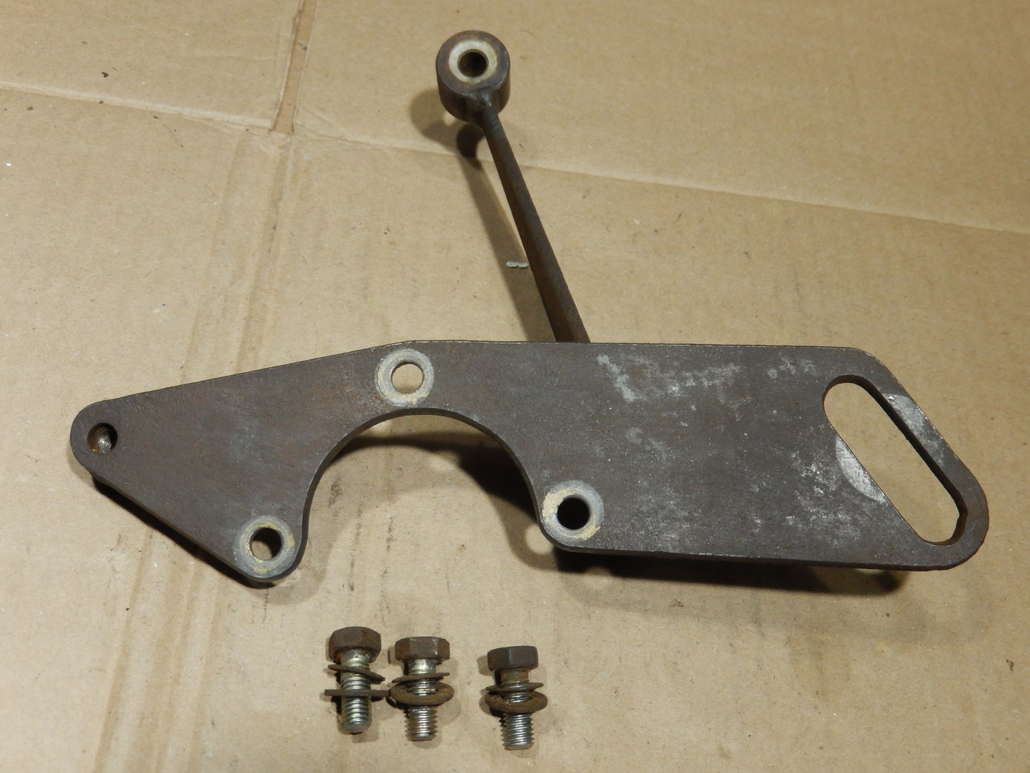 Maserati Quattroporte Three Power Steering Pump Bracket