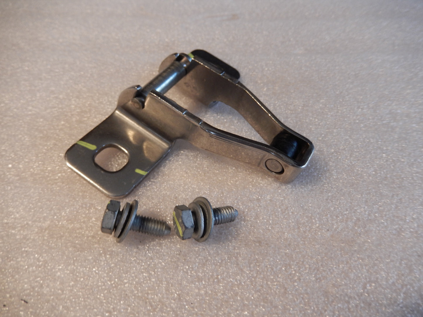 Maserati Quattroporte Trunk Lock Catch Bar