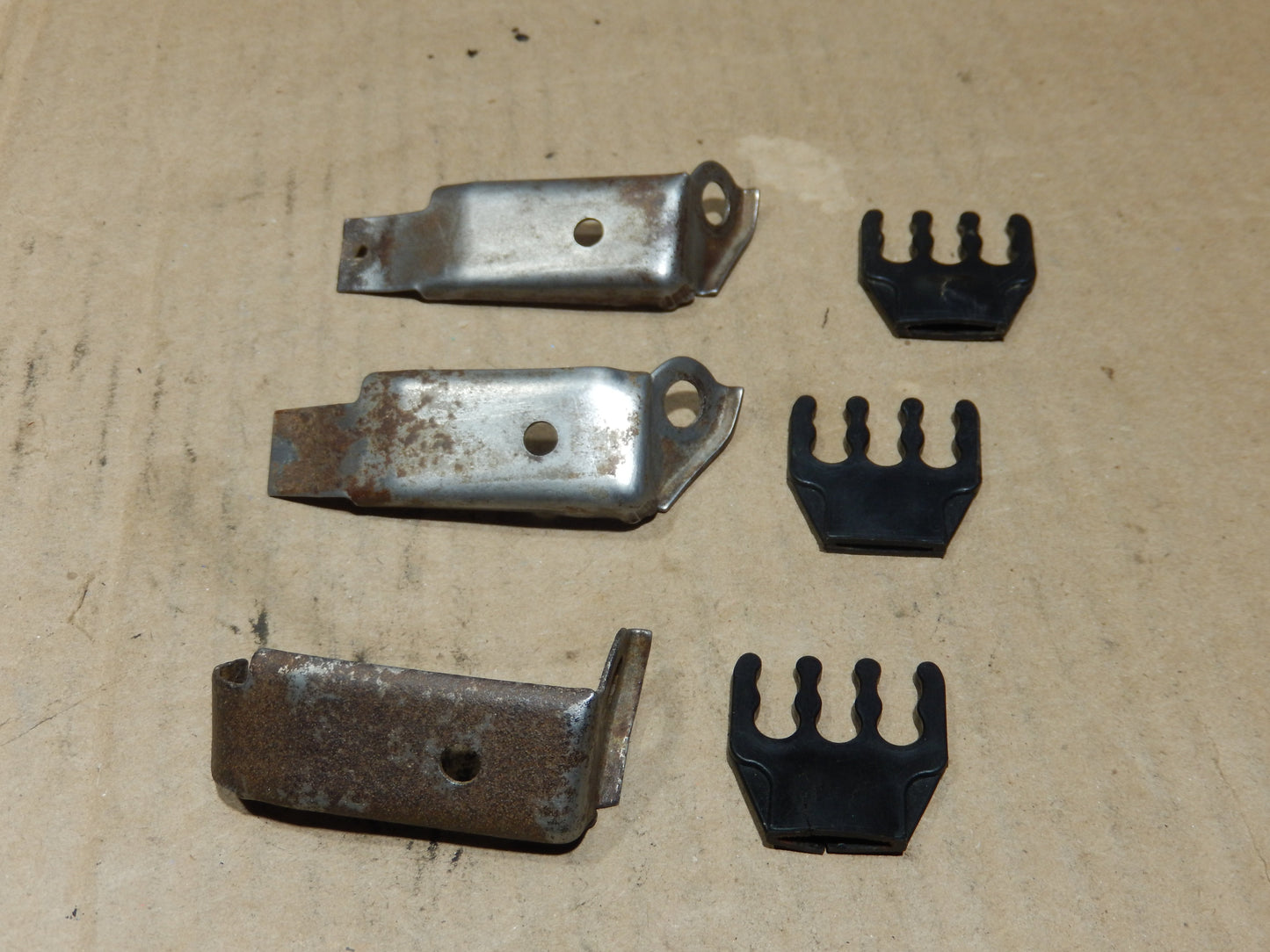 Datsun 240Z 280Z Ignition Wire Posts and Clips