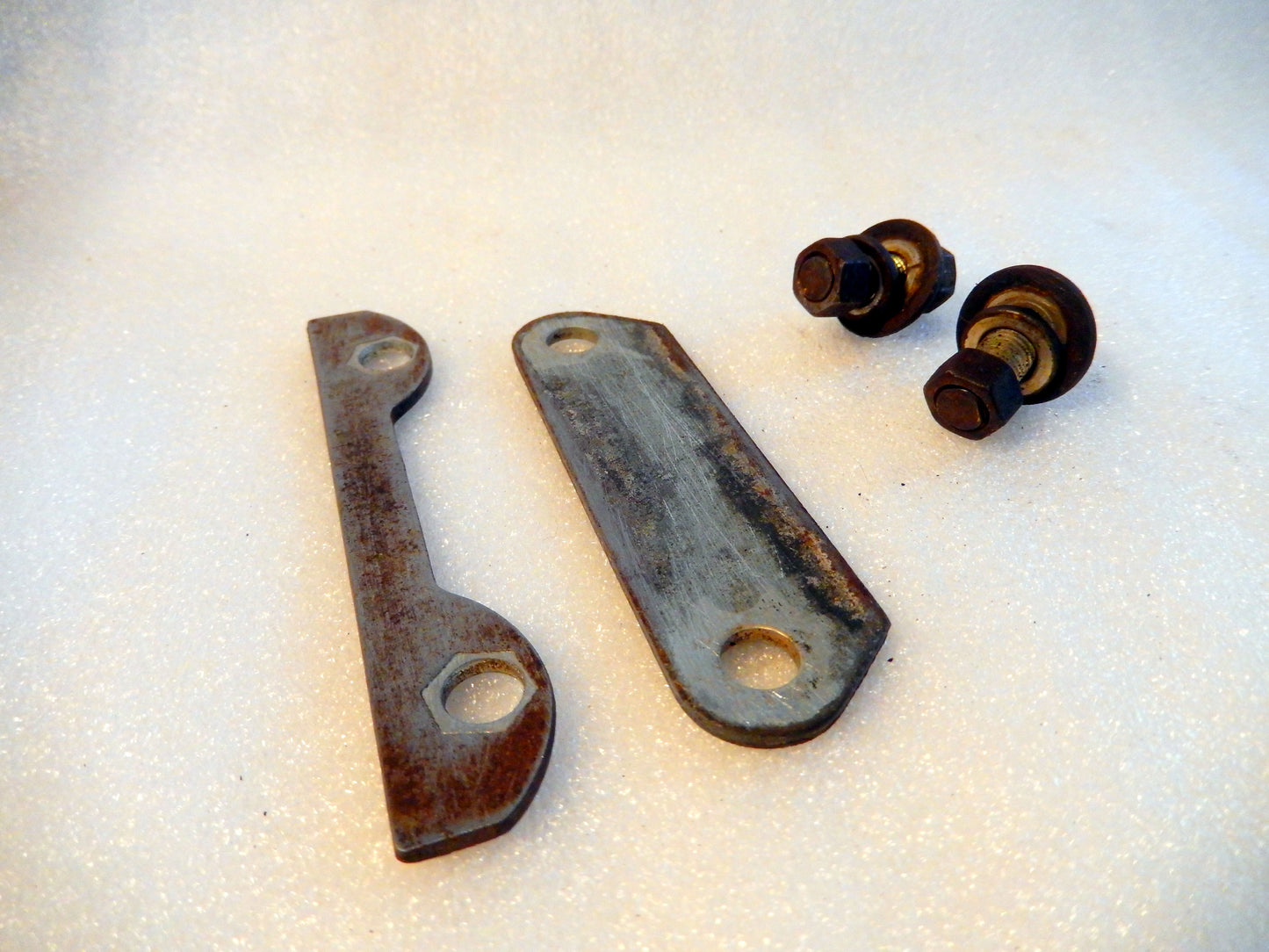 Datsun 240Z Passenger Side Front Cross Frame Mount Kit