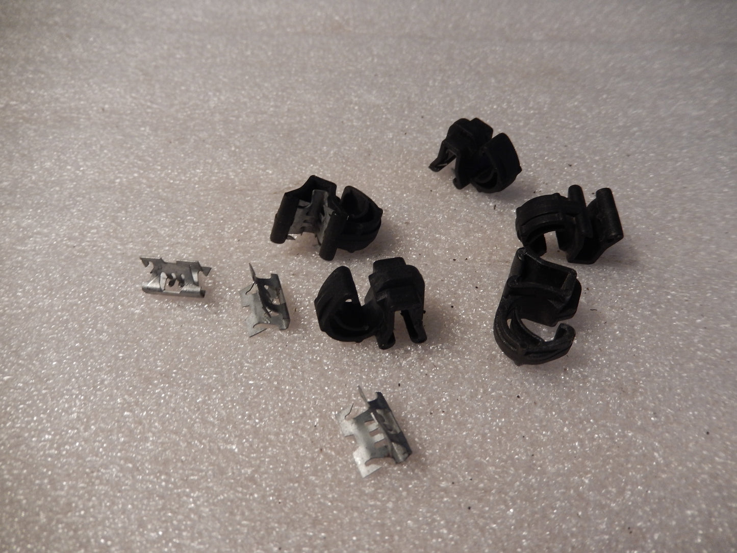 Maserati Quattroporte Washer Hose Clips