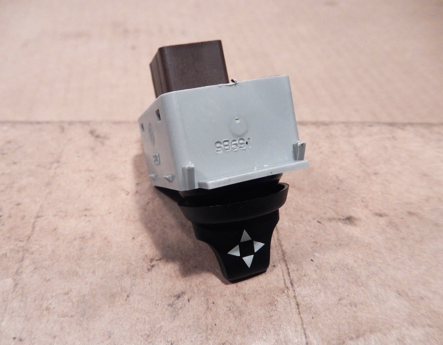 Maserati Quattroporte Steering Column Adjustment Switch